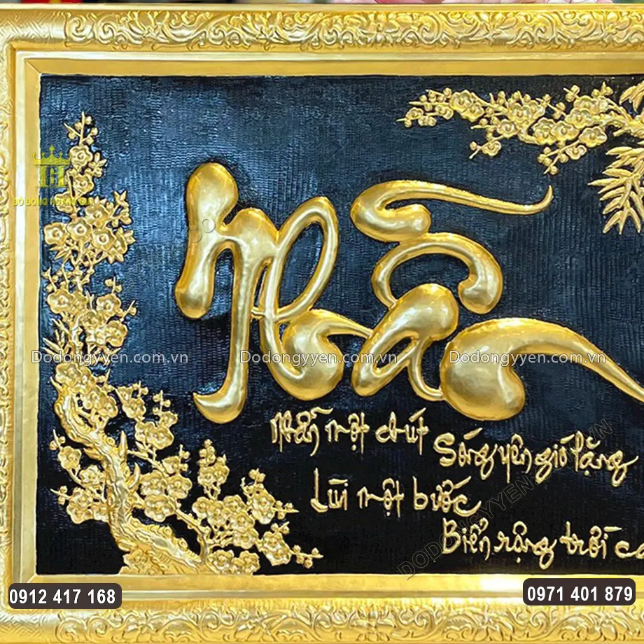 Từng họa tiết hoa văn được thếp v&agrave;ng 9999 sang trọng